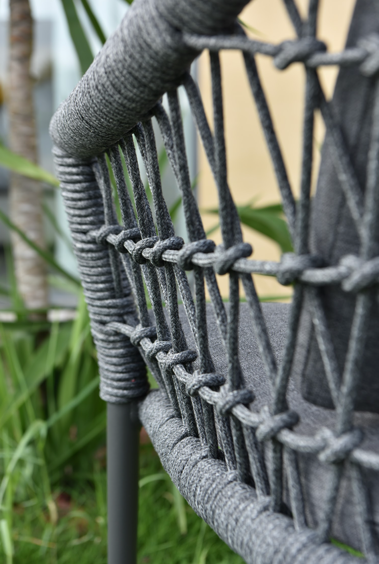 Silla Bari Charcoal Panama Grafito