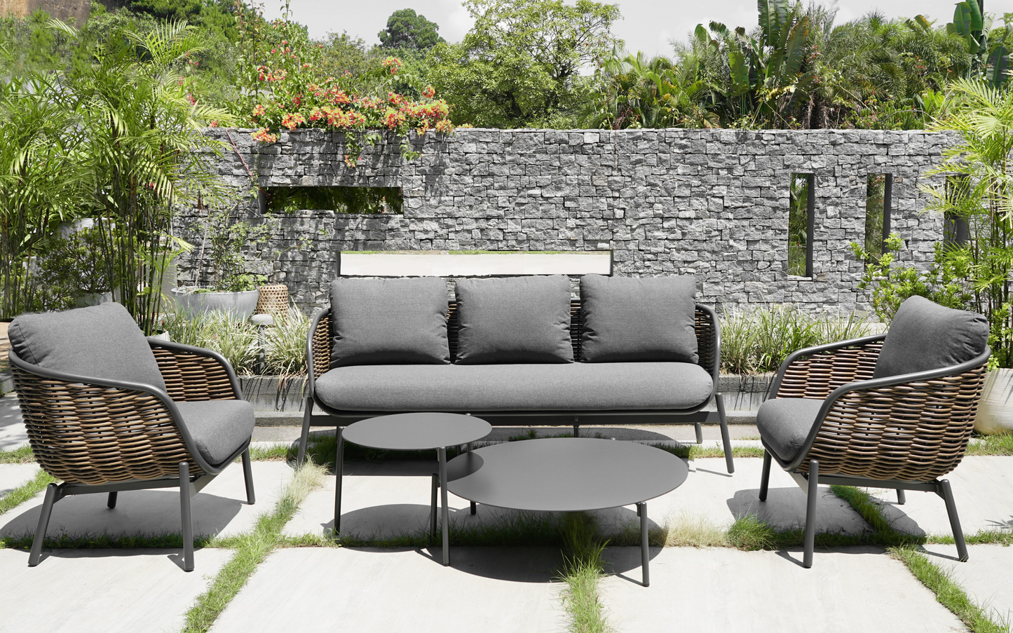 Sillón Bari Reed Charcoal